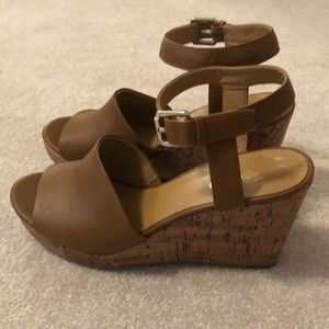 Franco Sarto size 9 wedge sandal